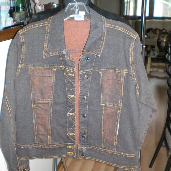 Two Piece Jean Set - Picture 3 of 5